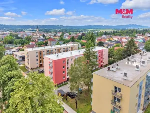 Prodej bytu 3+1, Dvůr Králové nad Labem, Karolíny Světlé, 74 m2