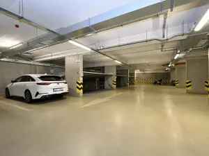 Pronájem bytu 2+kk, Praha - Liboc, Evropská, 56 m2