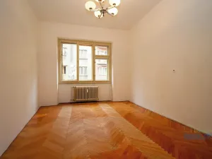 Prodej bytu 3+1, Praha - Vinohrady, V Horní Stromce, 70 m2