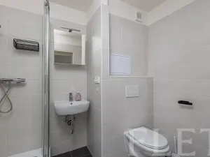 Pronájem bytu 2+kk, Praha - Prosek, Zárybská, 41 m2