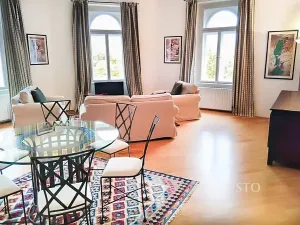 Pronájem bytu 3+1, Praha, Janáčkovo nábřeží, 83 m2