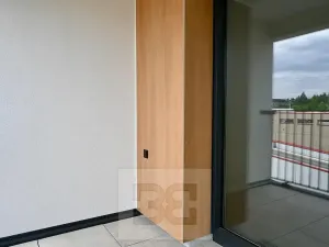 Pronájem bytu 1+kk, Brno, Střední, 32 m2