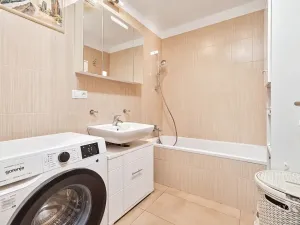 Prodej bytu 2+kk, Praha - Vinohrady, Korunní, 59 m2