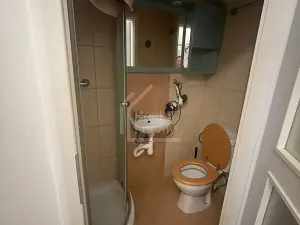 Pronájem bytu 1+kk, Praha - Smíchov, Na bělidle, 11 m2