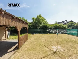 Prodej bytu 3+kk, Červený Újezd, Za Statkem, 68 m2