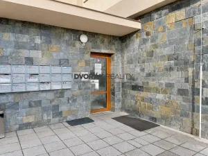 Pronájem bytu 2+kk, Karlík, K Třešňovce, 34 m2
