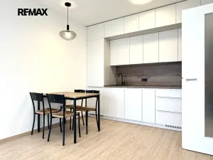 Pronájem bytu 2+kk, Hostivice, Cihlářská, 40 m2