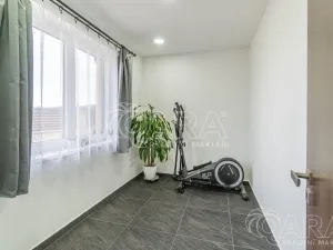 Prodej rodinného domu, Rožmitál pod Třemšínem, 180 m2