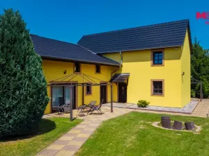 Prodej rodinného domu, Svojetín, 800 m2