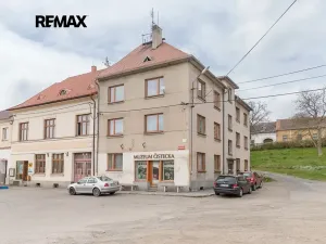 Prodej bytu 1+1, Čistá, nám. Václavské, 43 m2