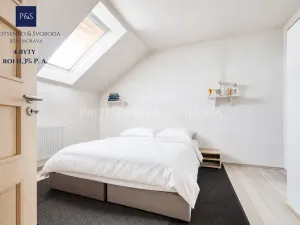 Prodej činžovního domu, Dobšice, Lahoferova, 218 m2