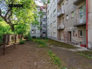 Prodej bytu 1+kk, Praha - Podolí, Na dolinách, 24 m2