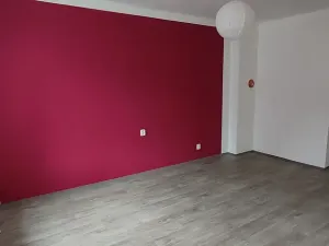 Pronájem bytu 2+kk, Cheb, 48 m2