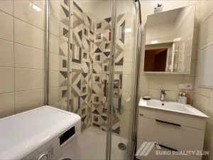Pronájem bytu 1+1, Zlín, Mokrá II, 33 m2