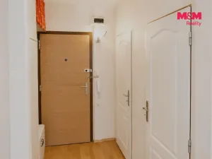 Prodej bytu 2+kk, Praha - Ruzyně, Ciolkovského, 41 m2