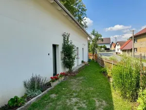Pronájem bytu 2+kk, Pyšely, Pyšelská, 60 m2