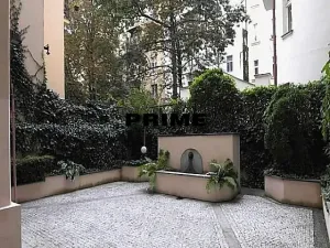 Pronájem bytu 3+kk, Praha - Smíchov, Janáčkovo nábřeží, 83 m2