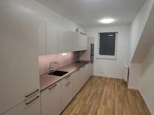 Pronájem bytu 2+1, Strakonice - Strakonice II, Dukelská, 58 m2