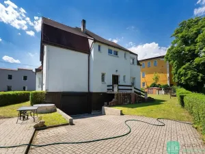 Prodej vícegeneračního domu, Hrob, 346 m2