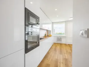 Prodej bytu 4+kk, Praha - Troja, Svídnická, 90 m2