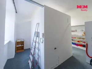 Pronájem obchodního prostoru, Kolín - Kolín III, Legerova, 61 m2