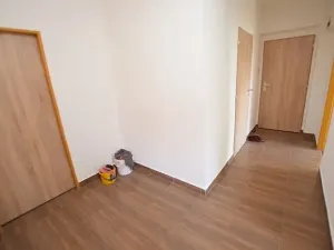 Prodej bytu 3+1, Chyšky, 74 m2