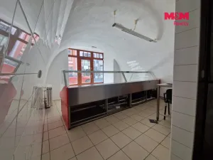 Pronájem obchodního prostoru, Kolín - Kolín I, Na Hradbách, 39 m2