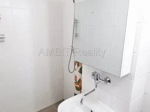Pronájem bytu 1+kk, Praha - Hloubětín, Šestajovická, 30 m2