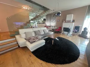 Prodej rodinného domu, Praha - Lipence, Jílovišťská, 216 m2