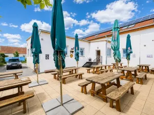 Prodej činžovního domu, Dobšice, Lahoferova, 218 m2