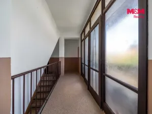 Prodej bytu 3+1, Suchomasty, 74 m2
