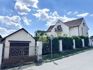 Prodej rodinného domu, Mníšek pod Brdy, Dobříšská, 195 m2