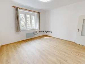 Pronájem bytu 2+kk, Praha - Nusle, V zálomu, 46 m2