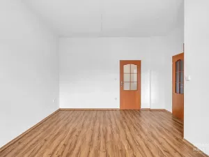 Pronájem bytu 2+1, Hradec Králové, Průmyslová, 55 m2