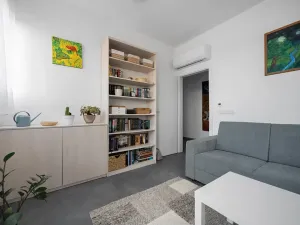 Prodej bytu 4+kk, Znojmo, Třešňová, 166 m2