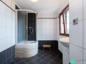 Prodej rodinného domu, Košťany, Na Hampuši, 265 m2