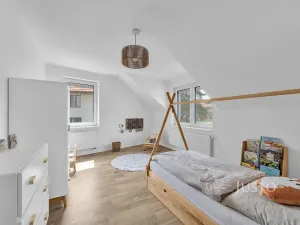 Prodej bytu 4+kk, Býkev, 128 m2
