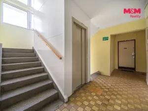 Prodej bytu 3+1, Plzeň - Lobzy, Rokycanská, 64 m2