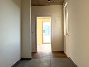 Prodej bytu 3+kk, Praha - Hostavice, Lomnická, 80 m2