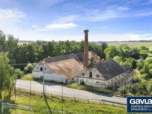Prodej výrobních prostor, Šebkovice, 2000 m2