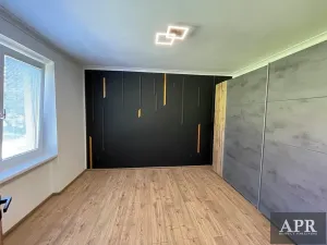 Pronájem bytu 2+1, Uherský Brod, Hlavní, 53 m2
