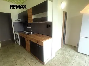 Pronájem bytu 2+1, Mikulov, Kpt. Jaroše, 50 m2