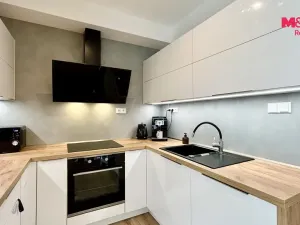 Pronájem bytu 3+kk, Poděbrady - Poděbrady V, Vrchlického, 69 m2