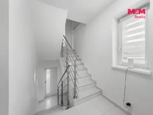 Prodej rodinného domu, Chlumec, Chlumecká, 260 m2