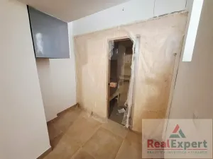 Pronájem obchodního prostoru, Praha - Vinohrady, Máchova, 70 m2
