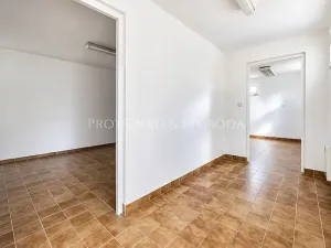 Prodej činžovního domu, Křižanov, Benešovo náměstí, 530 m2