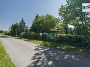 Prodej pozemku pro bydlení, Praha - Klánovice, Malšovická, 1147 m2