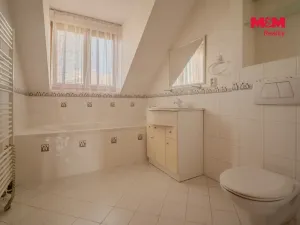 Prodej rodinného domu, Stará Ves nad Ondřejnicí - Stará Ves, Brušperská, 248 m2