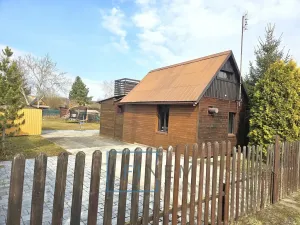 Pronájem chaty, Kralupy nad Vltavou - Zeměchy, 30 m2