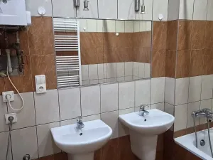 Pronájem bytu 4+1, Praha - Bubeneč, Charlese de Gaulla, 108 m2